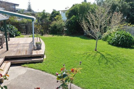 Photo of property in 9 Tuna Place, Whiritoa, Whangamata, 3691