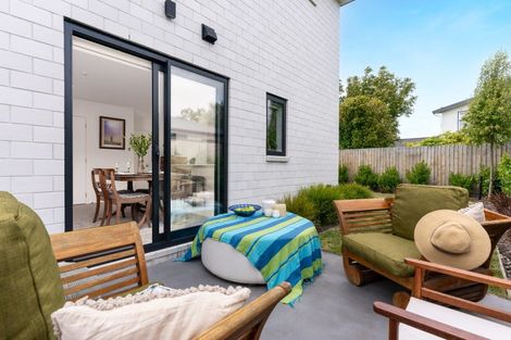 Photo of property in 60 Mohua Lane, Upper Riccarton, Christchurch, 8041