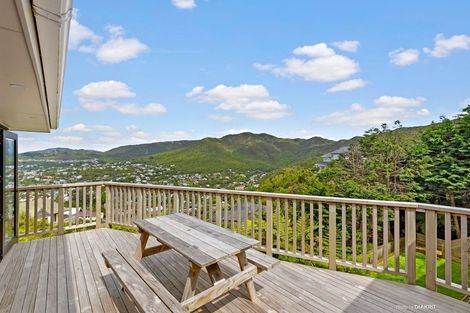 Photo of property in 25 Satara Crescent, Khandallah, Wellington, 6035