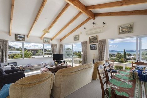 Photo of property in 16 Arohia Place, Snells Beach, 0920