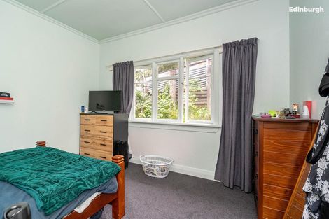 Photo of property in 35 Easther Crescent, Kew, Dunedin, 9012