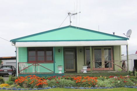 Photo of property in 14 Harbour Street Foxton Horowhenua District