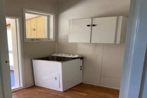 Photo of property in 3 Damian Way, Weymouth, Auckland, 2103