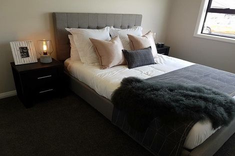 Photo of property in 2 Helen June Avenue, Flagstaff, Hamilton, 3210