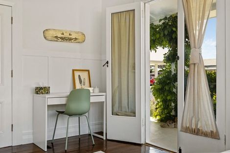 Photo of property in 6 Ray Street, Cromwell, 9310