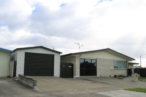 Photo of property in 2 Arney Street, Tamatea, Napier, 4112