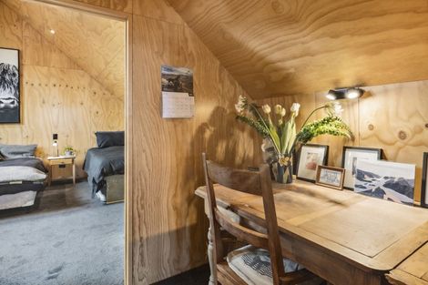 Photo of property in 4 Highfield Ridge, Wanaka, 9305