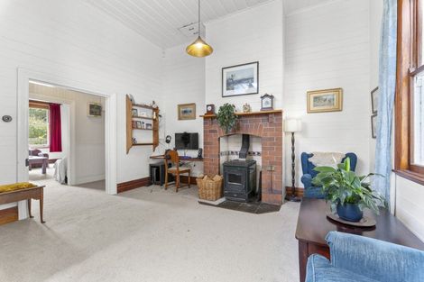 Photo of property in 40 Princess Street, Waitara, 4320