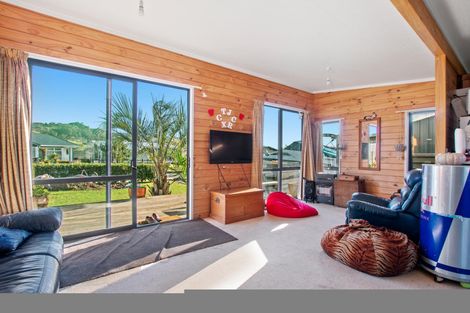 Photo of property in 27 Ocean Breeze Drive, Waihi Beach, 3611