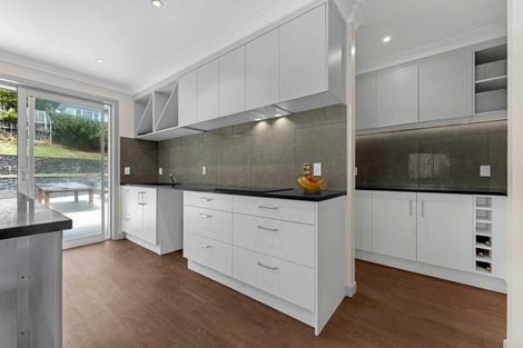 Photo of property in 8 Station Road, Pukekohe, 2120