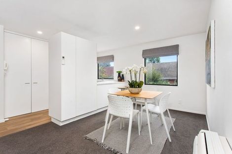 Photo of property in 3/21 Hewitts Road, Merivale, Christchurch, 8014