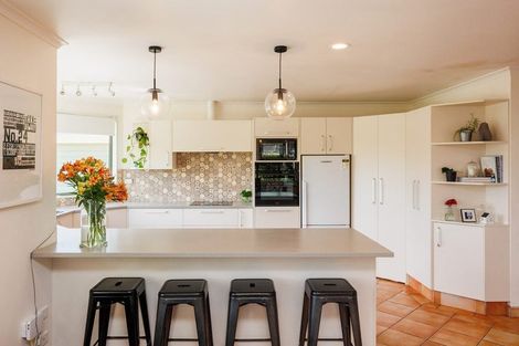 Photo of property in 19 Barnett Drive, Marton, 4710