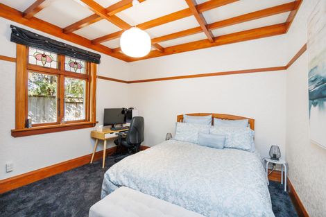 Photo of property in 116 Heretaunga Street, Palmerston North, 4414