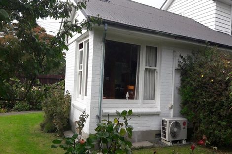 Photo of property in 121 Hamilton Avenue, Ilam, Christchurch, 8041