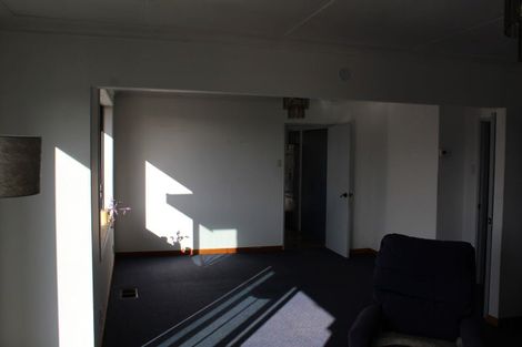 Photo of property in 42 Cliffs Road, Saint Clair, Dunedin, 9012