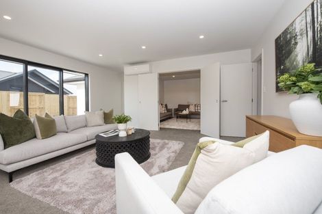 Photo of property in 2/130 Richmond Street, Petone, Lower Hutt, 5012