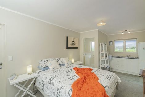 Photo of property in 19 Carina Way, Whitianga, 3510