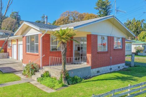 Photo of property in 100a Brunton Crescent, Thames, 3500
