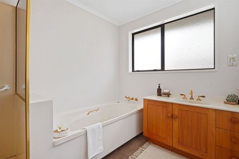 Photo of property in 1/244 Main Road North, Redwood, Christchurch, 8051