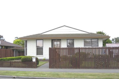 Photo of property in 1/20 Radiata Avenue, Parklands, Christchurch, 8083