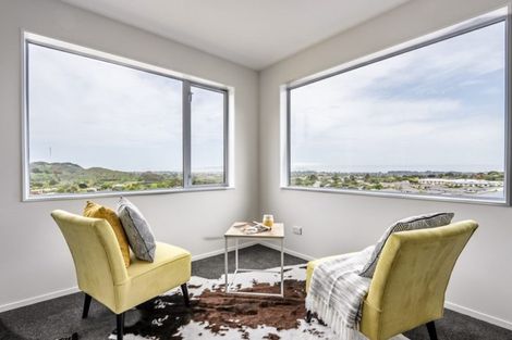 Photo of property in 103 Kakariki Grove, Waikanae, 5036