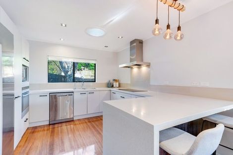 Photo of property in 128a Mellons Bay Road, Mellons Bay, Auckland, 2014