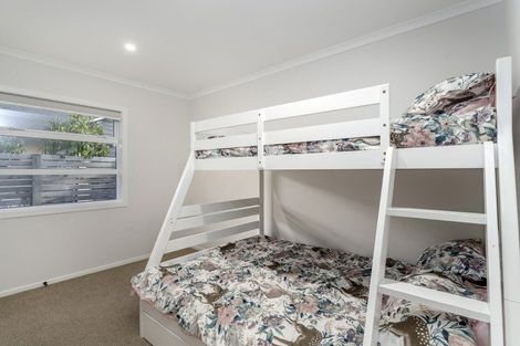 Photo of property in 100 Kupe Drive, Whitianga, 3510