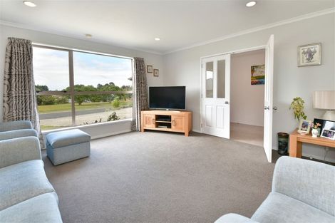 Photo of property in 43 Kensington Terrace, Gulf Harbour, Whangaparaoa, 0930