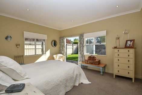 Photo of property in 26 Deller Drive, Carterton, 5713
