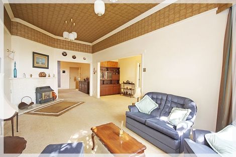 Photo of property in 79 Queen Street West, Levin, 5510