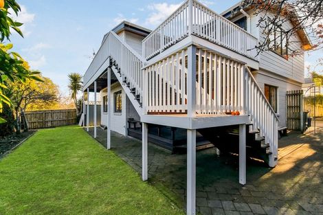 Photo of property in 13a Grand Vue Road, Kawaha Point, Rotorua, 3010
