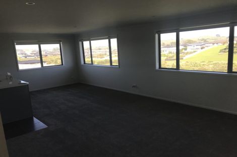 Photo of property in 20 Raithburn Terrace, Pokeno, 2402