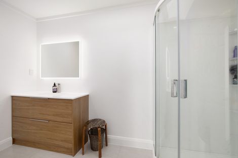 Photo of property in 3a Aronui Road, Bridge Hill, Alexandra, 9320