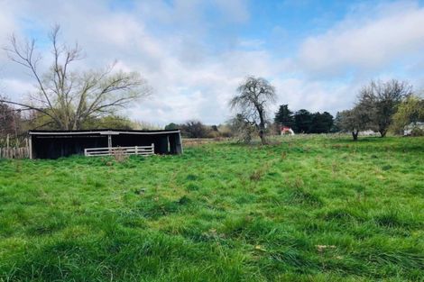 Photo of property in 2526 Rangiwahia Road, Rangiwahia, Kimbolton, 4774