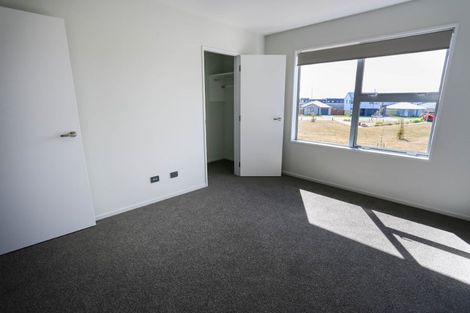 Photo of property in 33 Air Race Lane, Halswell, Christchurch, 8025