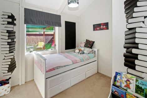 Photo of property in 21 Thames Street, Welbourn, New Plymouth, 4310