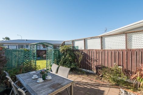 Photo of property in 2/7 Jellicoe Avenue, Stoke, Nelson, 7011