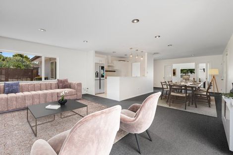 Photo of property in 9 Blue Heron Rise, Stanmore Bay, Whangaparaoa, 0932