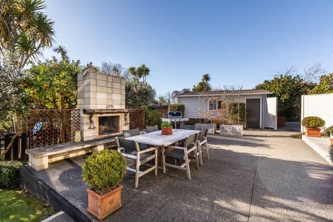 Photo of property in 11 Greenwood Road, Havelock North, 4130