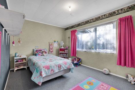 Photo of property in 9a Ballantrae Place, Highlands Park, New Plymouth, 4312