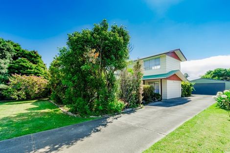 Photo of property in 97 Rimu Road, Raumati Beach, Paraparaumu, 5032