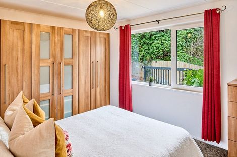 Photo of property in 12 Haunui Road, Pukerua Bay, 5026