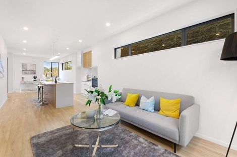 Photo of property in 38 Waihou Crescent, Albany Heights, Auckland, 0632