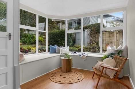 Photo of property in 22 Beach Road, Onerahi, Whangarei, 0110