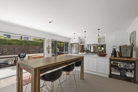 Photo of property in 119 Beach Road, Castor Bay, Auckland, 0620