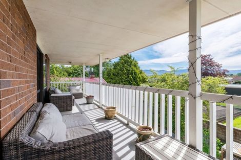 Photo of property in 6 Exeter Street, Waimate, 7924