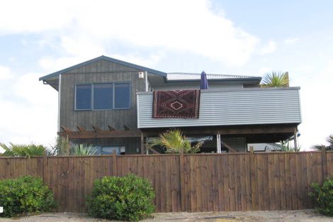 Photo of property in 780a Papamoa Beach Road, Papamoa Beach, Papamoa, 3118