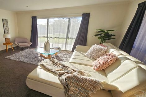 Photo of property in 10 Laura Kent Place, Woolston, Christchurch, 8023