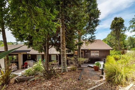 Photo of property in 22 Surville Place, Mairangi Bay, Auckland, 0630