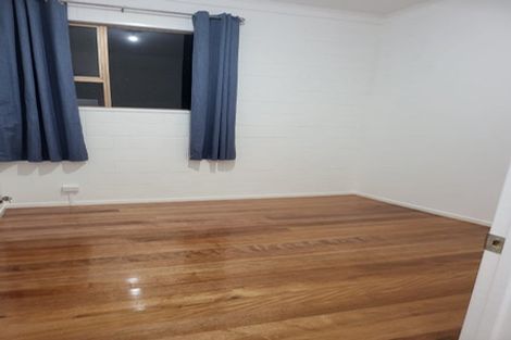 Photo of property in 349 Triangle Road, Massey, Auckland, 0614